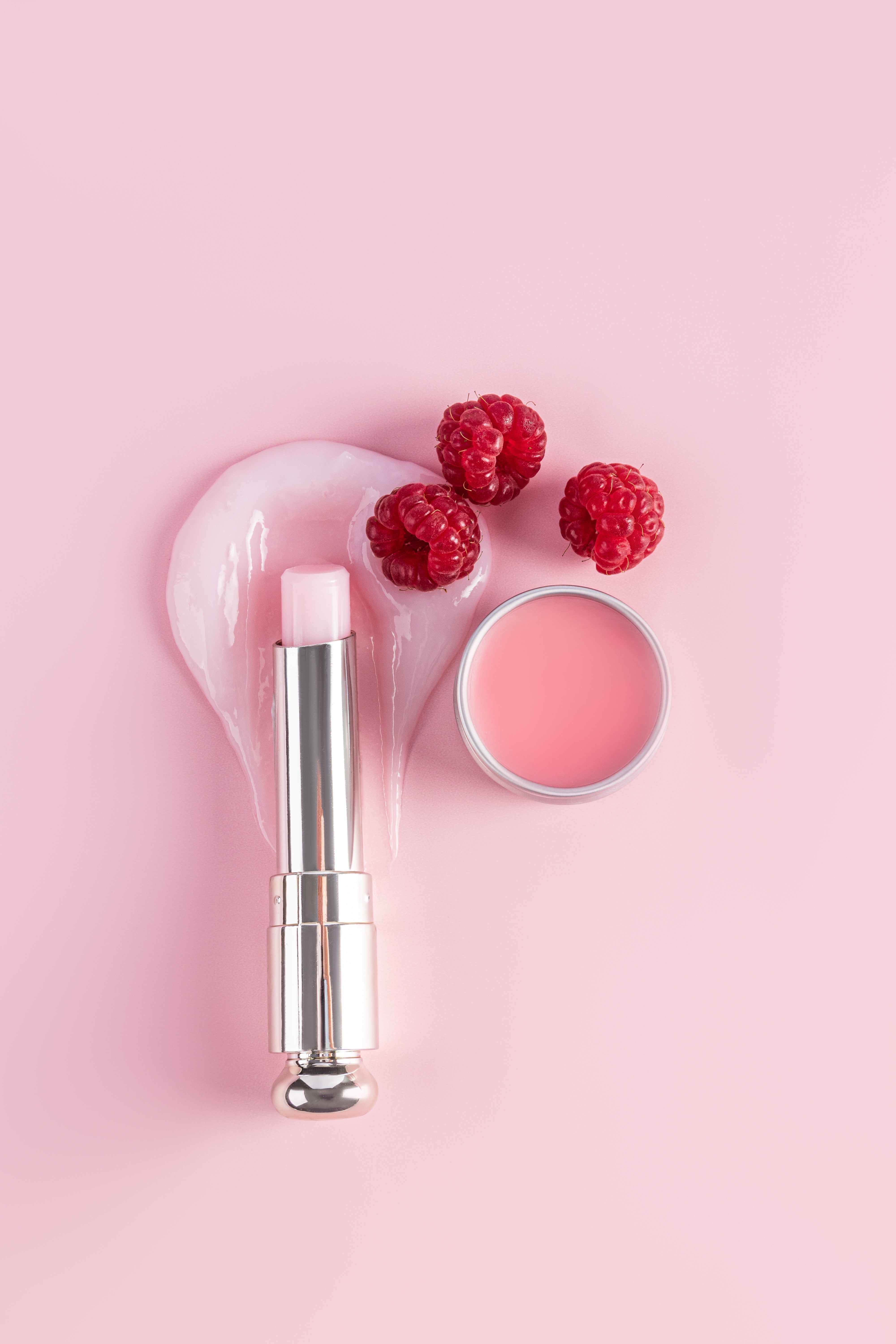 Kışın Çatlayan Dudaklara Ne İyi Gelir?